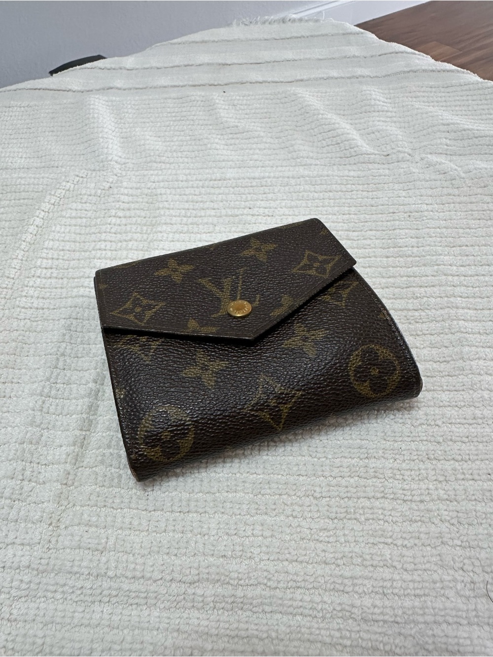Louis Vuitton Monogram Canvas Compact Card Holder in Brown & Gold